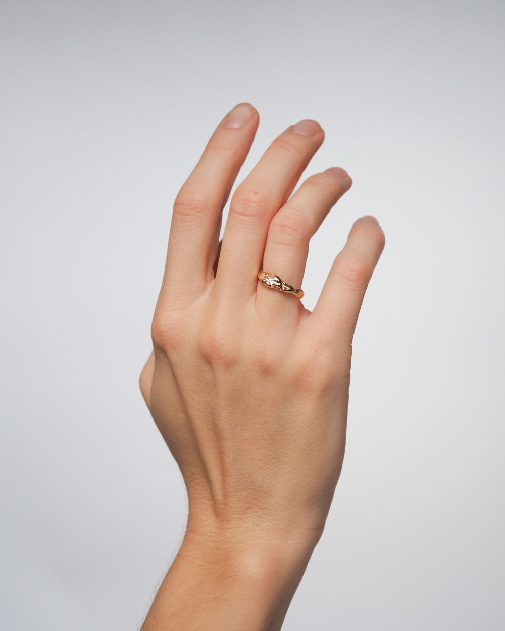 Anni fingerring i 14 karat guld
