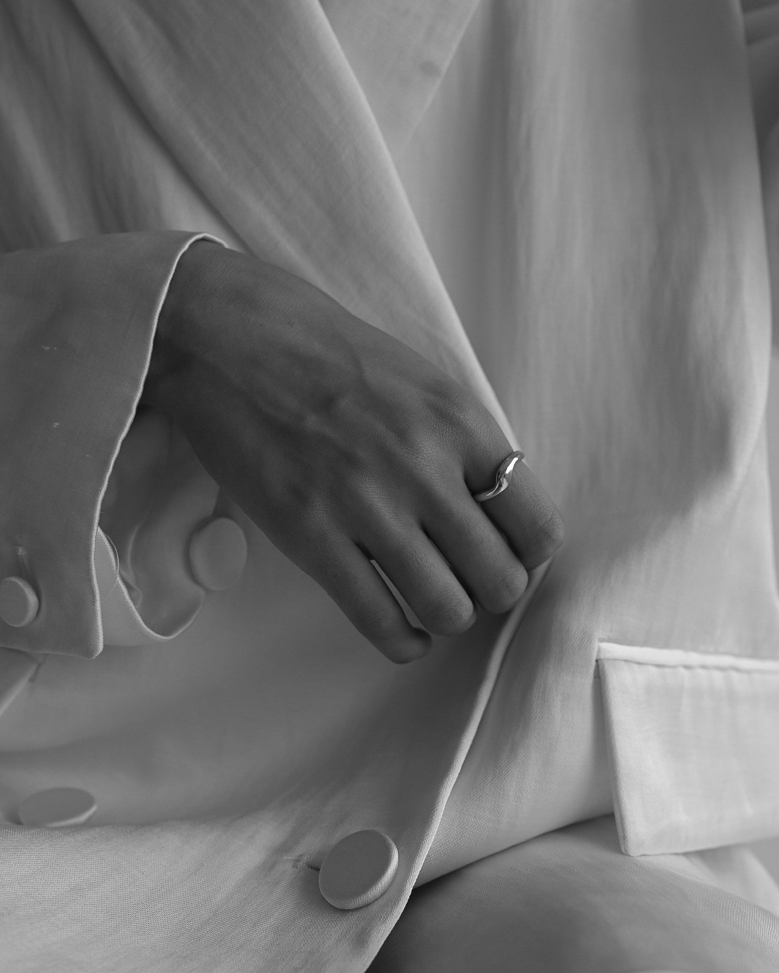 Barbara fingerring i 14 karat guld