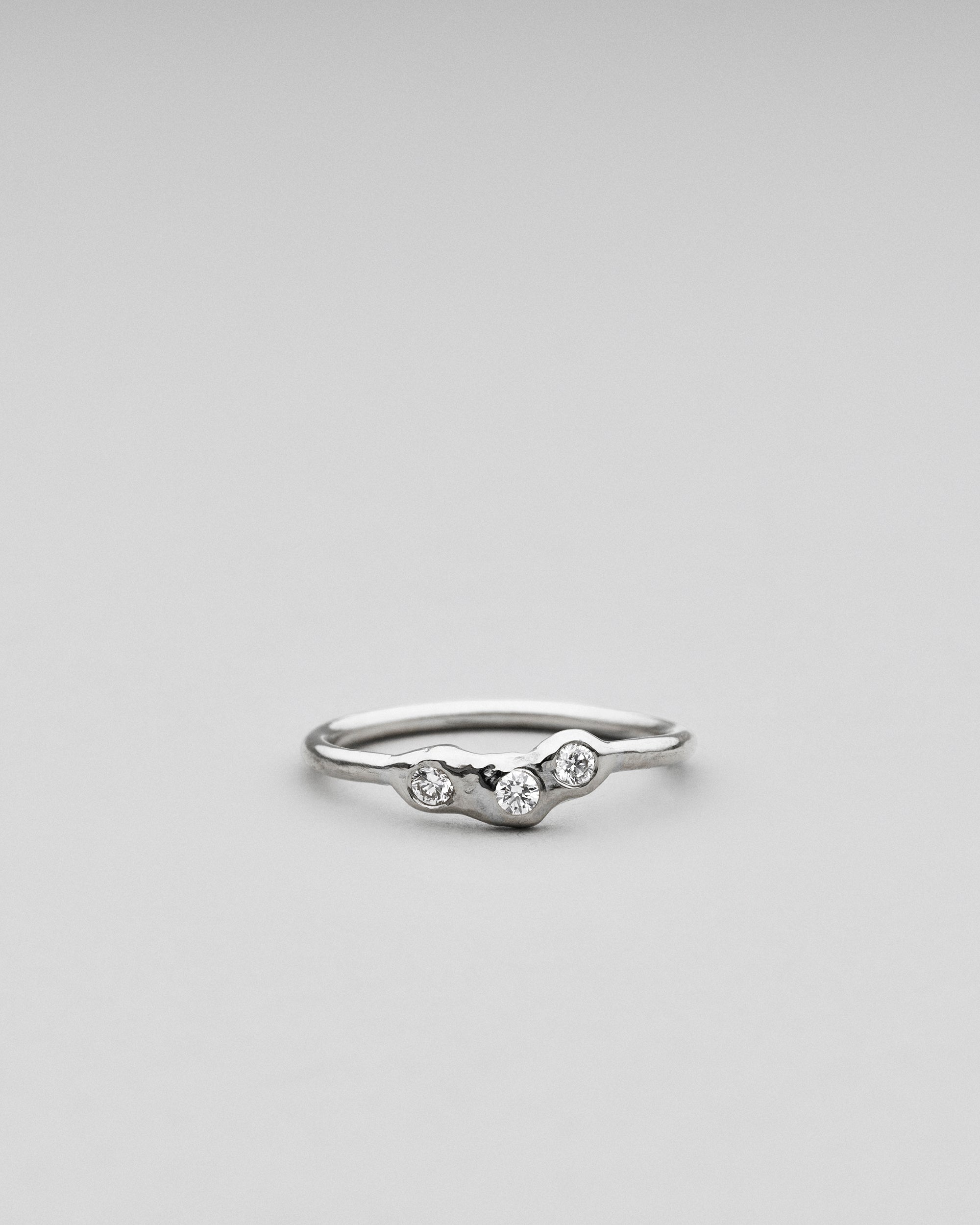 Noey fingerring i sølv