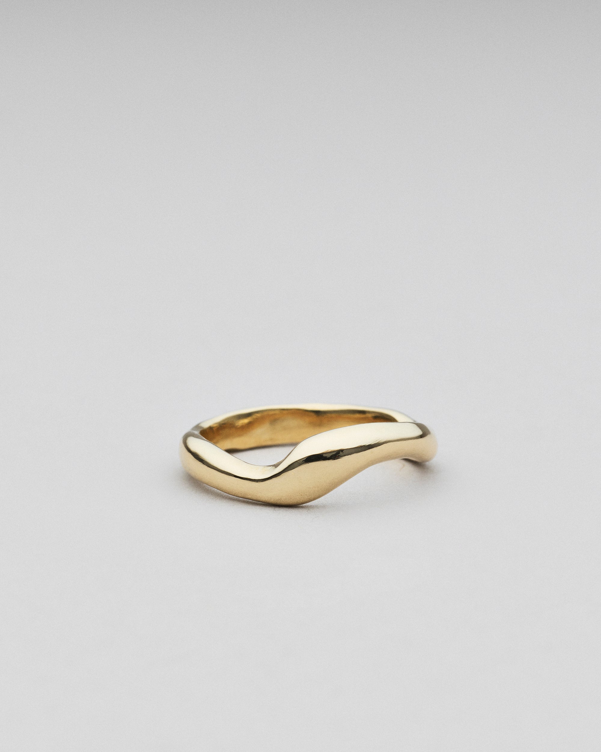 Barbara fingerring i 14 karat guld