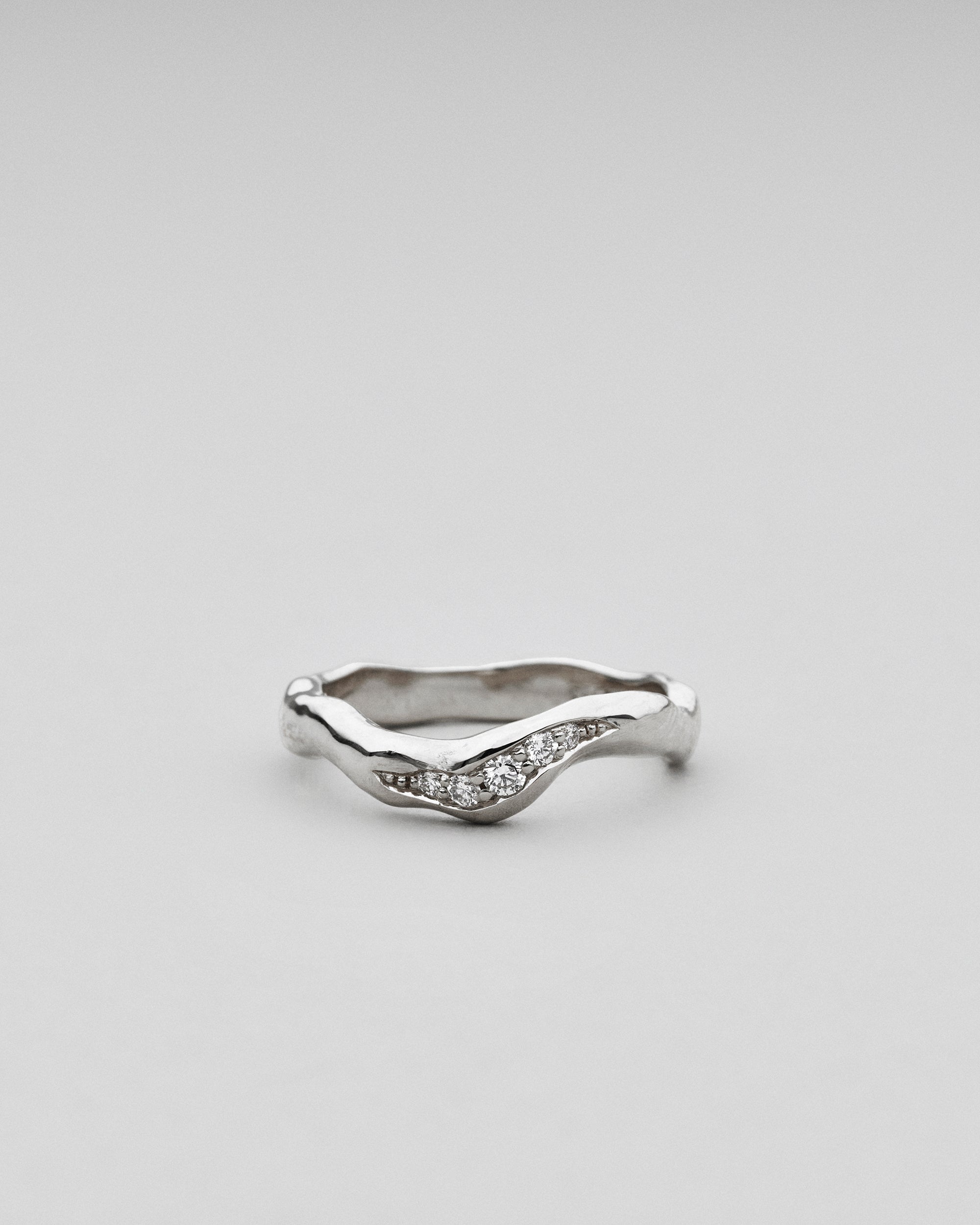 Kaya 02 fingerring i sølv