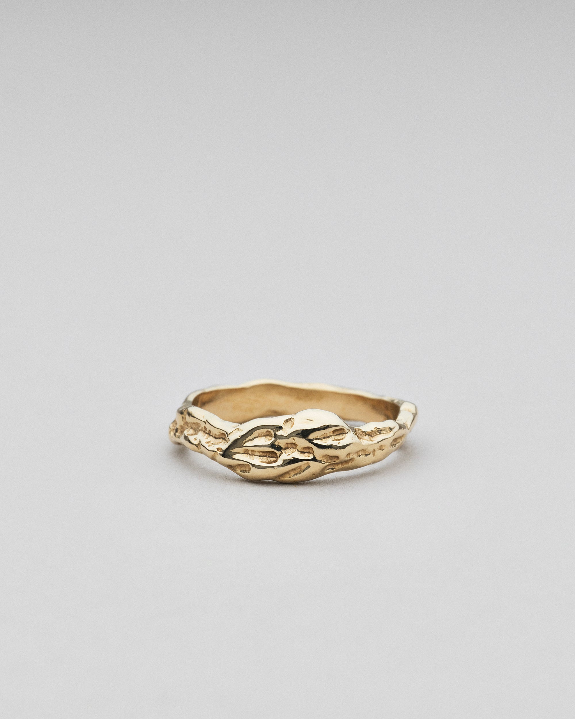 Anni fingerring i 14 karat guld