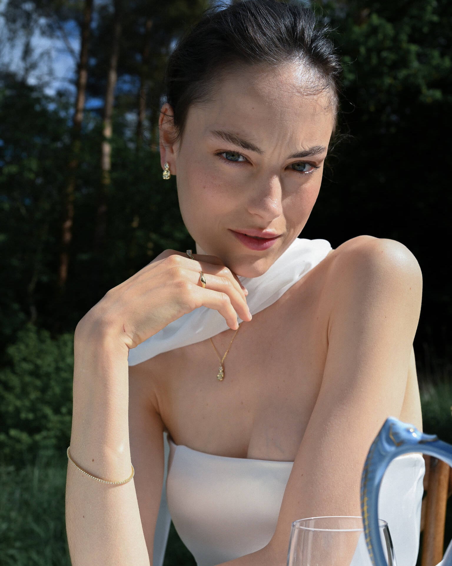 olga-oerering-guld-med-diamant