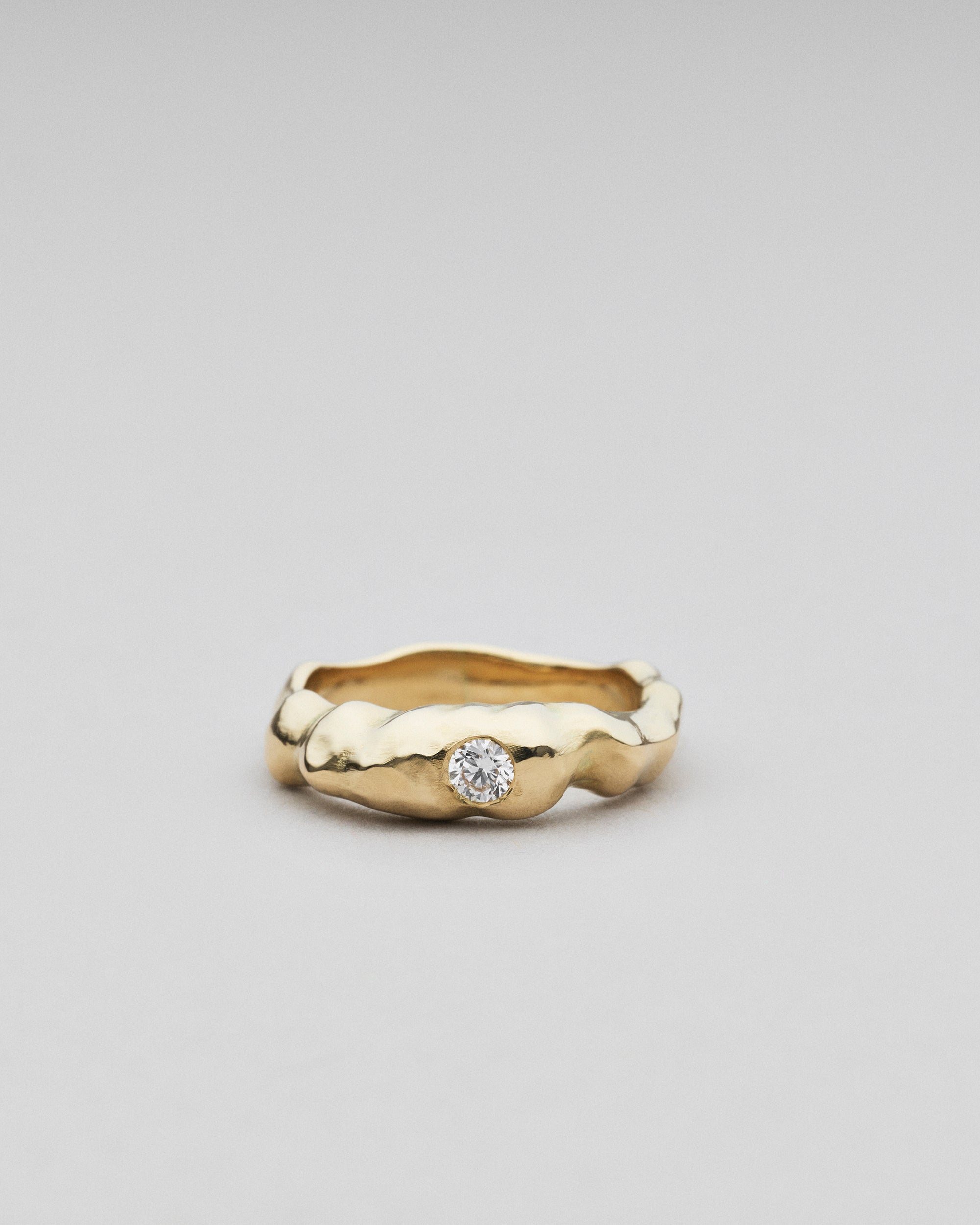 Winnie fingerring i 14 karat guld
